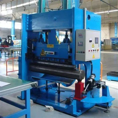 Apakah kelebihan mesin lipat dan menekan kami